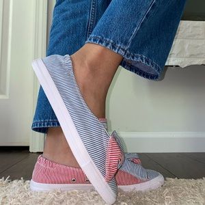 Converse Women’s Slip On NWT